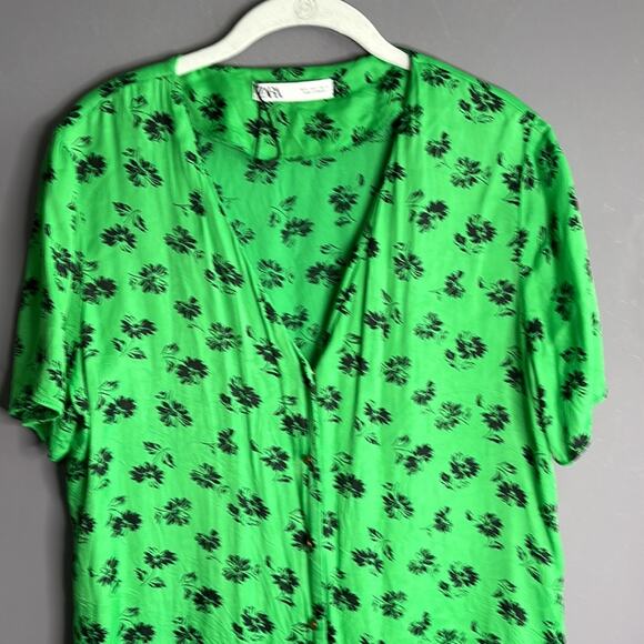 Zara Green and Black Floral Print Short Sleeve Buttoned Front Shirt Dress Size L - Picture 2 of 9